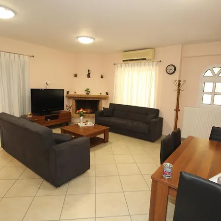 Spacious Country Apartment Vravrona Exterior photo